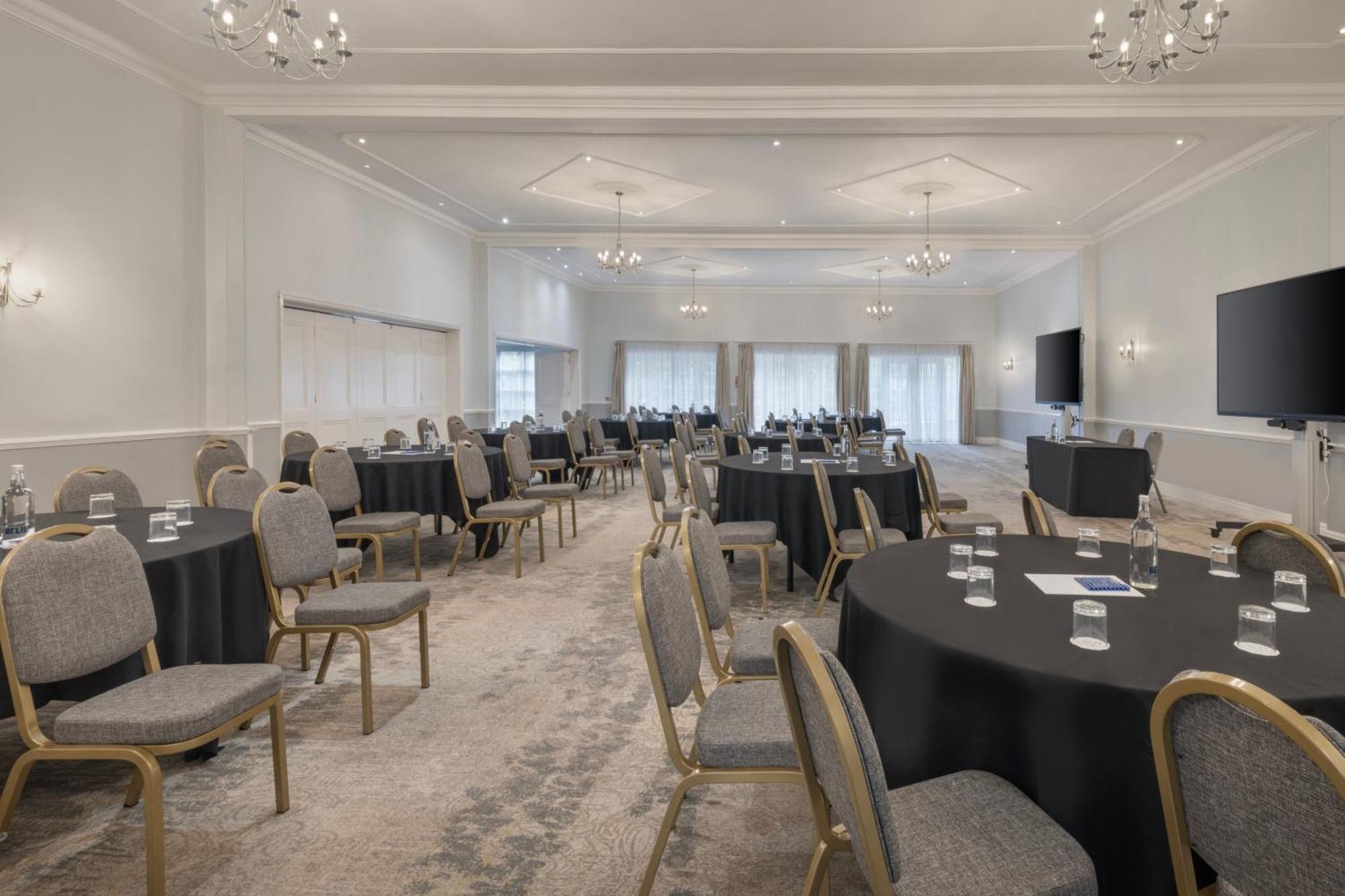 Delta Hotels By Marriott Preston Престон Экстерьер фото