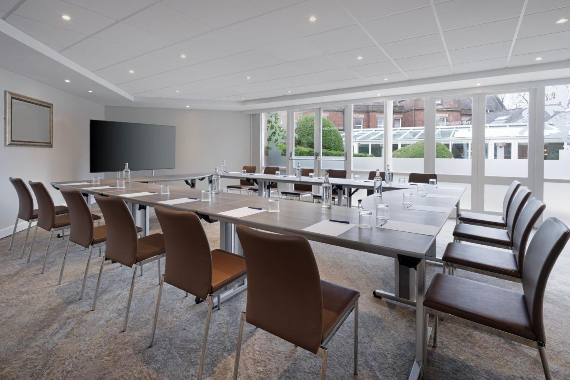 Delta Hotels By Marriott Preston Престон Экстерьер фото